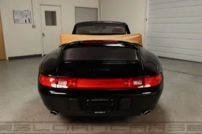 Copie de 3215_5_1995_993_cabriolet_black_back-1132x755.webp