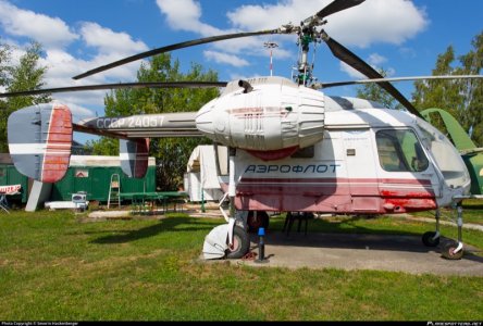 Copie de cccp-24057-aeroflot-russian-airlines-kamov-ka-26_PlanespottersNet_875154_7ecde6224f_o.jpg