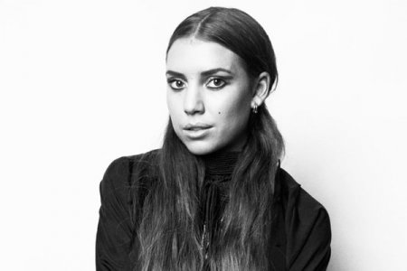 2014WarChild_TomOldham_LykkeLi01f2271014.jpg