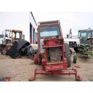 Copie de used-international-1466-tractor-salvage-eq-24424-2_1.webp