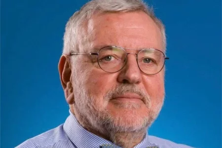 jean-daniel-flaysakier-medecin-et-ancien-journaliste-de-france-2-photo-twitter-1633950583.webp