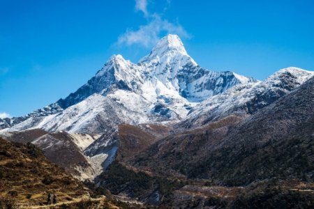 everest-panorama-e1487355814506.jpg