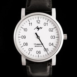 montre-mono-aiguille-luch-mecanique-bielorusse.jpeg