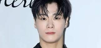 Moonbin.jpg