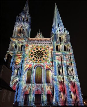 Cathédrale de Chartres.jpg