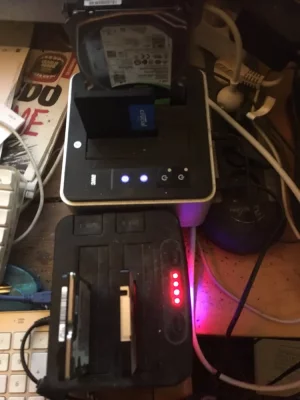 Disk Dock dual disks.webp