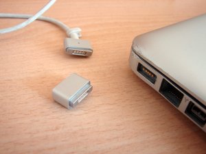 magsafe1.jpg