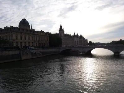 Paris 5.webp