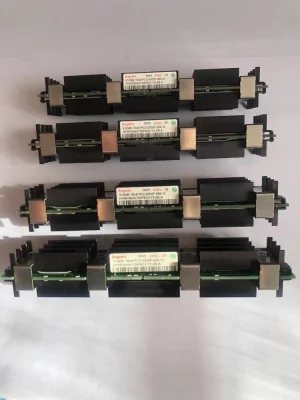 hynix_4x512MB_PC2-5300F.webp