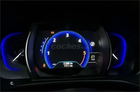 RENAULT-KOLEOS-02.webp