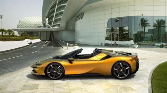 hd-ferrari-sf90-stradale-spider---les-photos-de-l’hypercar-hybride-rechargeable-découvrable.webp