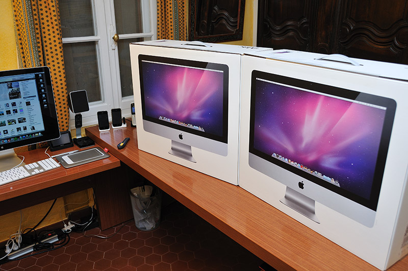iMac21a.jpg