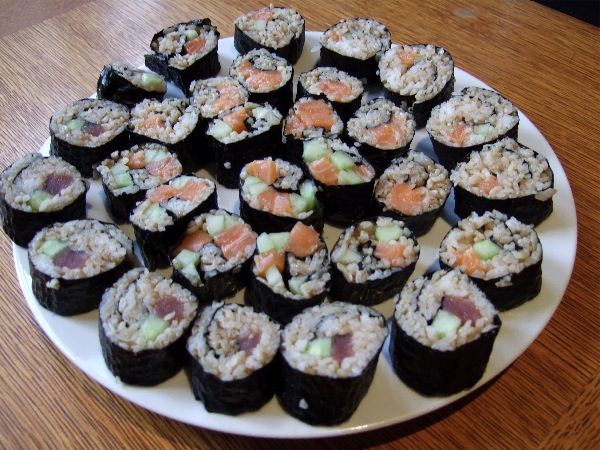 makis-small.JPG