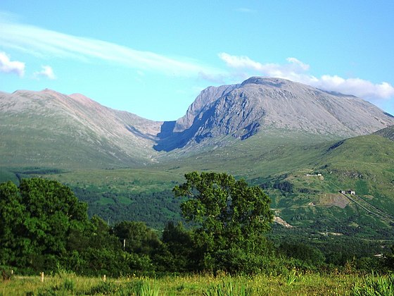 560px-BenNevis2005.jpg