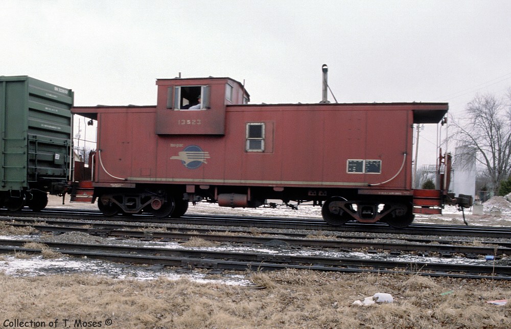 mp13523_11-83_kc-mo_tmoses.jpg