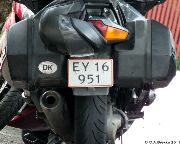 dk_ey16951.jpg