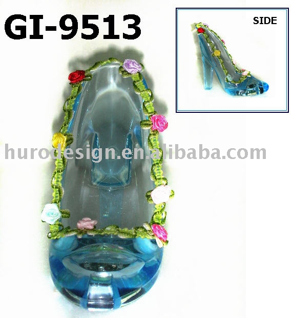 GI_9513_Cell_Phone_Holder.jpg
