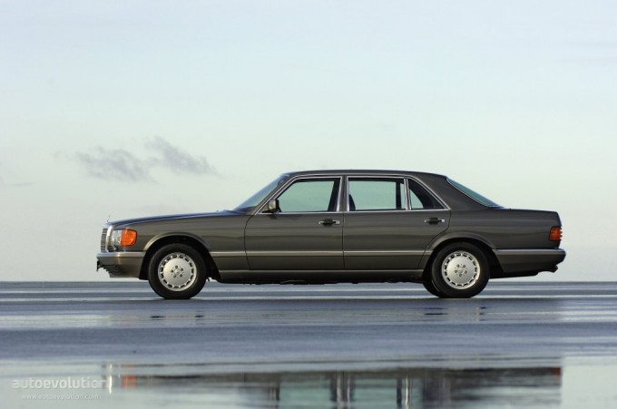 MERCEDESBENZS-Klasse-W126--medium-942_5.jpg