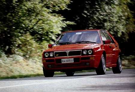 lancia_delta_hf_integrale.jpg