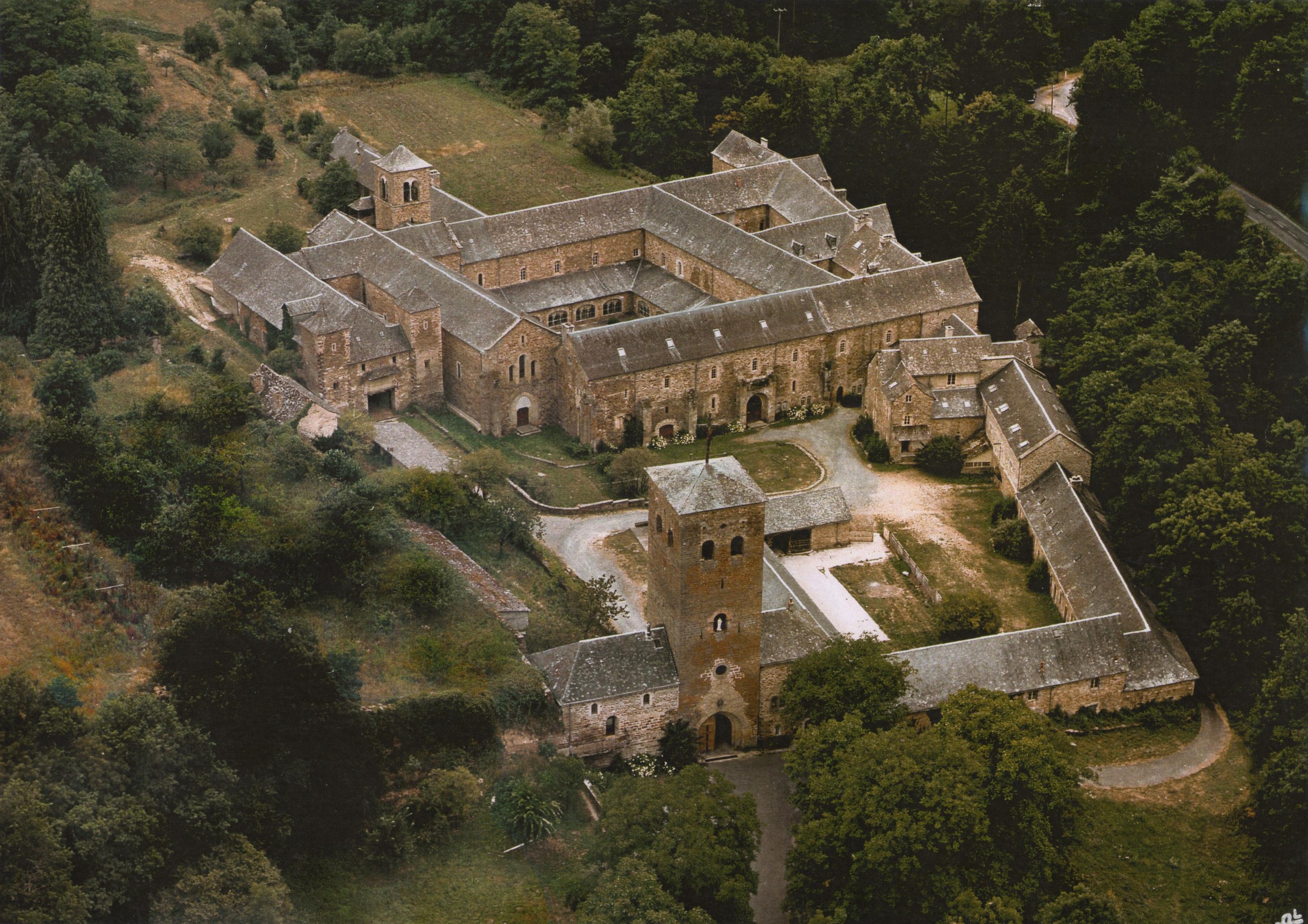 Abbaye_de_Bonnecombe.JPG