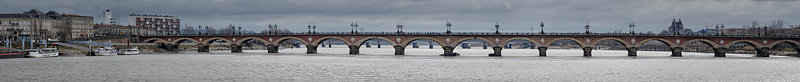 pano_pont_de_pierre_mini.jpg