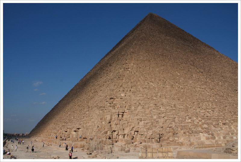 Pyramide%202.jpg