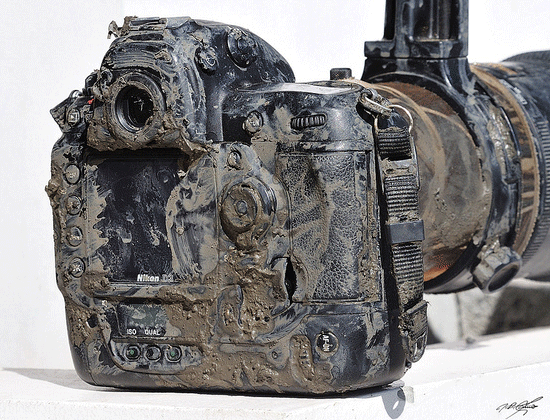 nikon-d3-mud.png