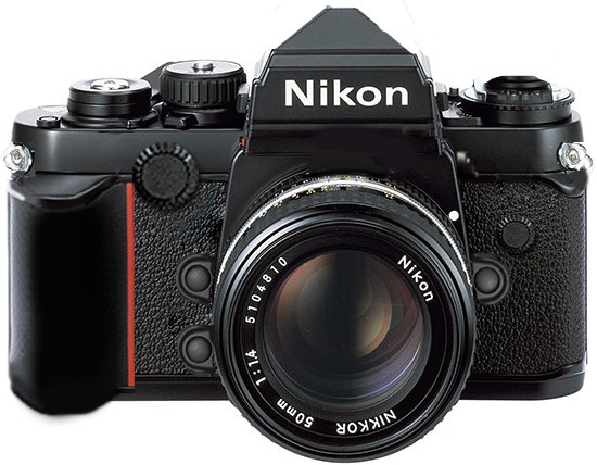 Nikon-DF-camera-mockup.jpg