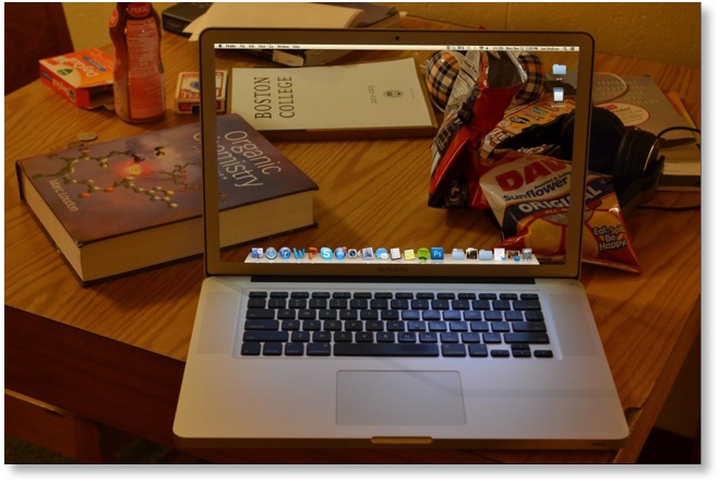 MacBookTransparent.jpg